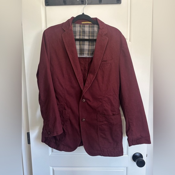 Hugo Boss Wine Red Blazer with Plaid Inner Coat Accents - Picture 1 of 5